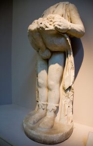 Priapus statue